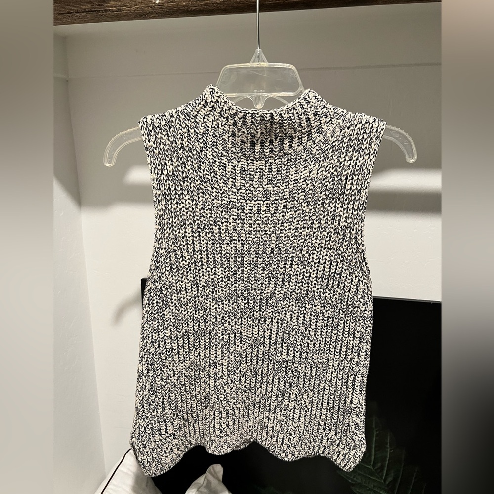 Madewell Monochrome Knit sweater vest